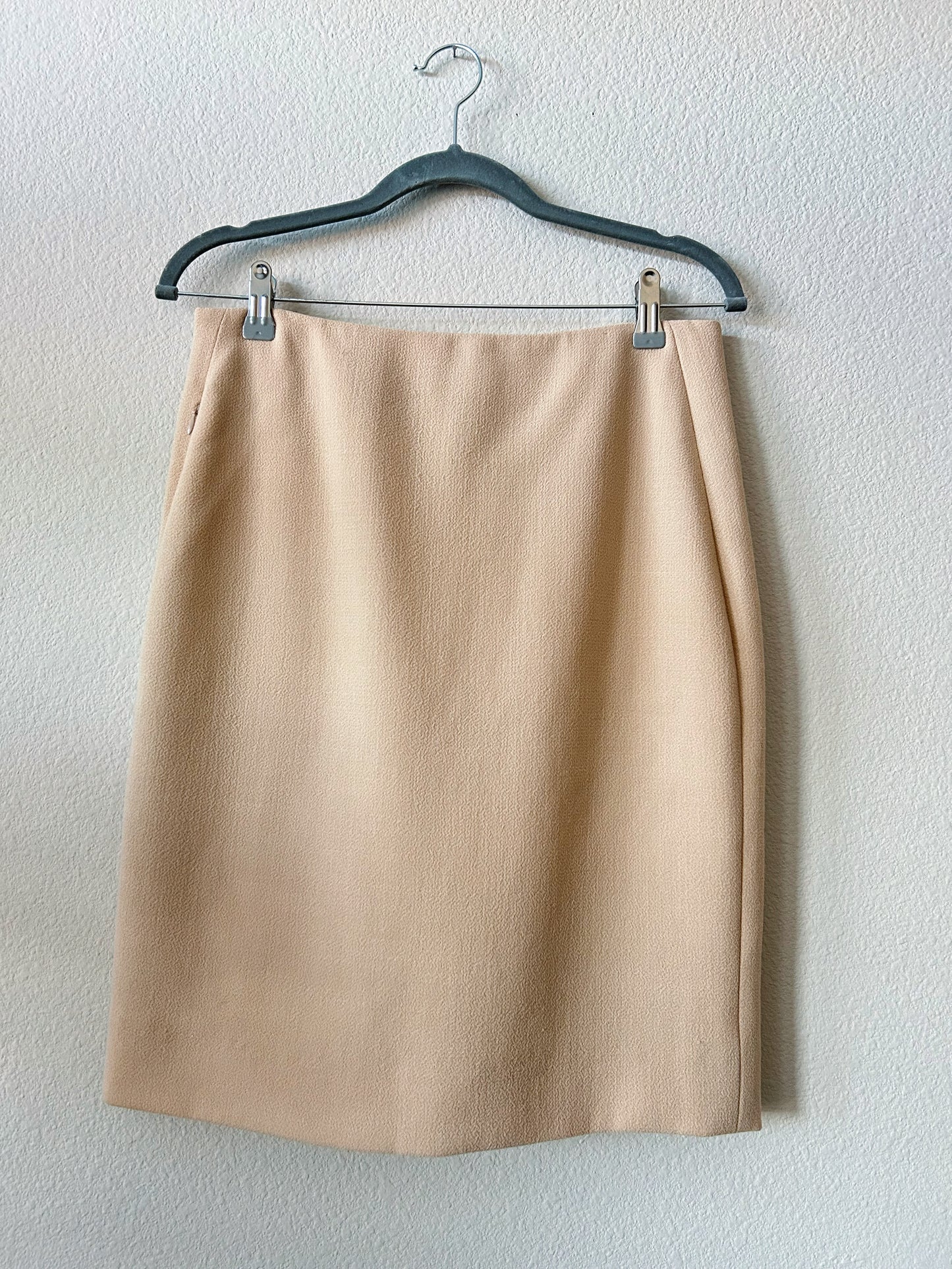 1980's Mini/Midi vintage skirt