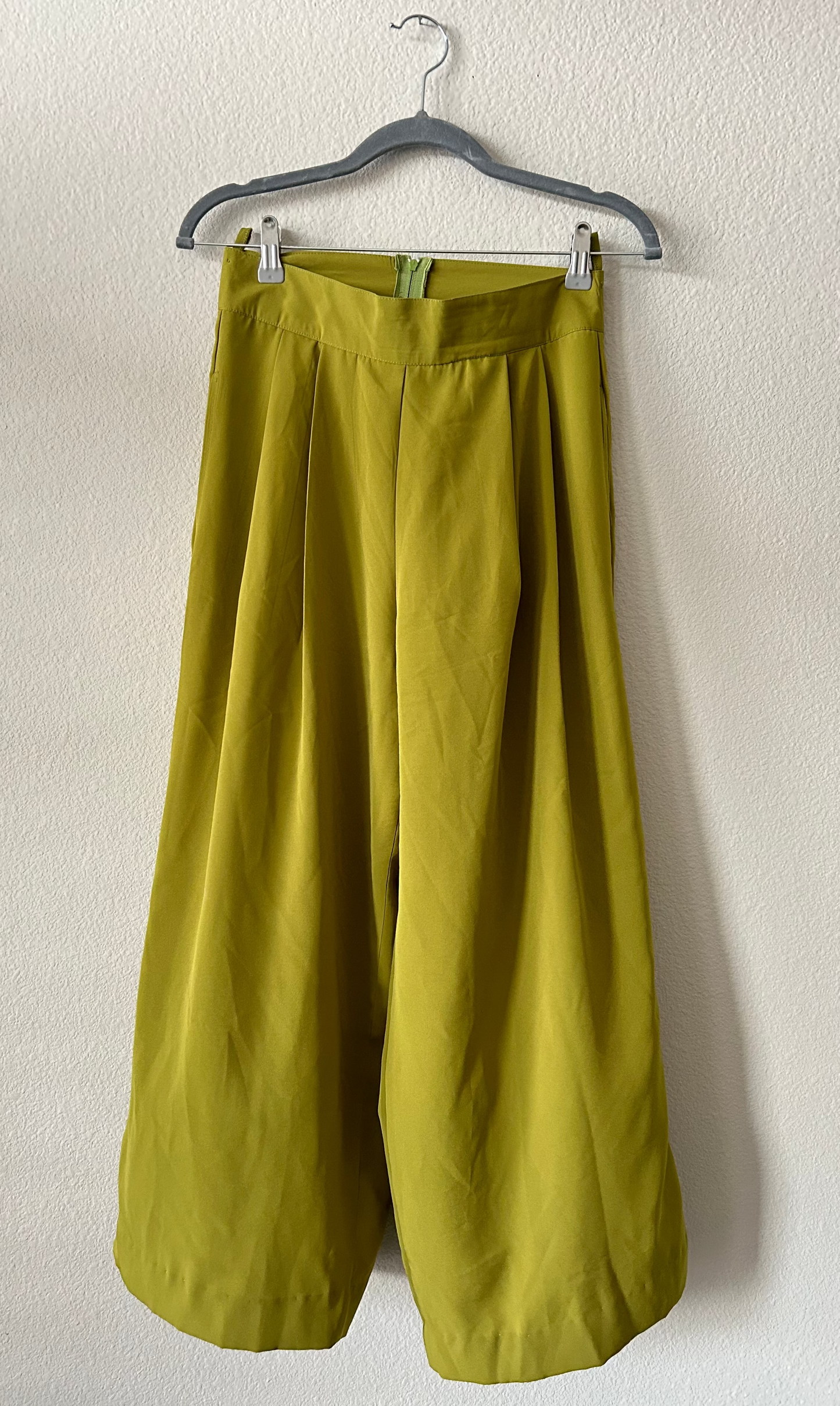 1980's Vintage Green Blouse and Pants set